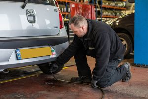 Mr Tyre Farnworth MOT emissions test