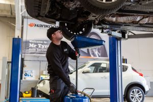 Mr Tyre Daventry Branch - Oil Change